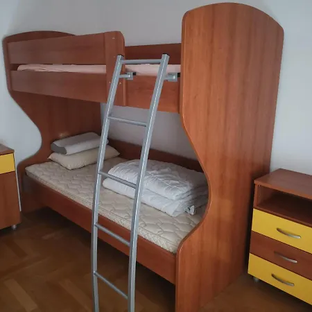 Stana Apartment